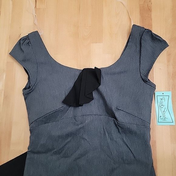 Rocksteady Gray Charcoal Pinup Vintage Inspired Dress Size Medium Made In USA - Picture 3 of 12